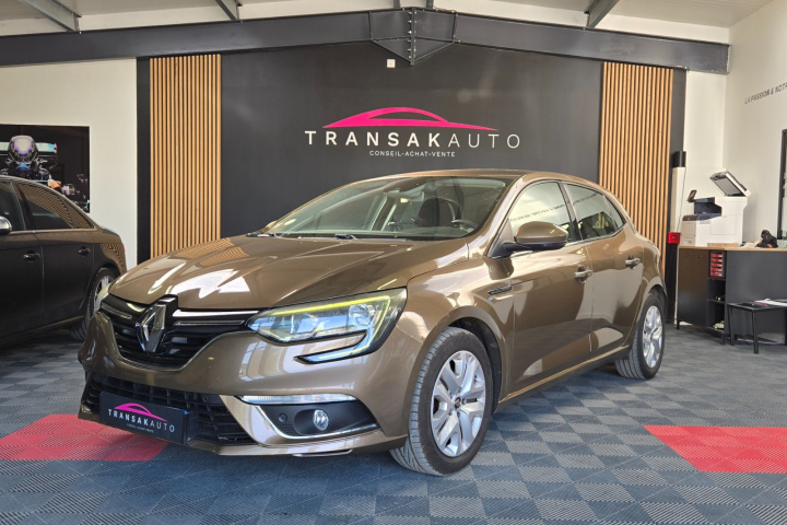 RENAULT MEGANE IV BERLINE BUSINESS