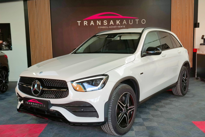 MERCEDES GLC