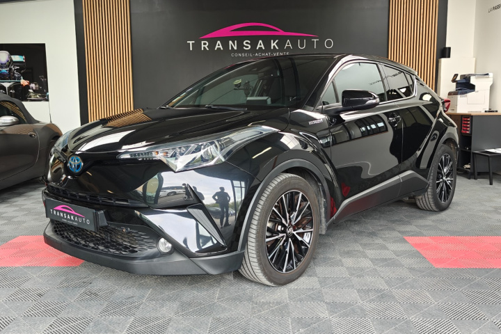 TOYOTA C-HR HYBRIDE RC18