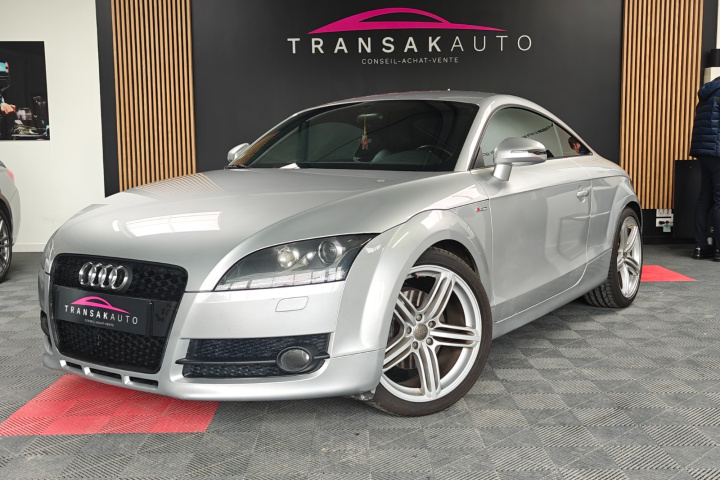 AUDI TT COUPE