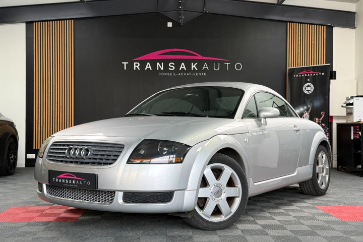 AUDI TT