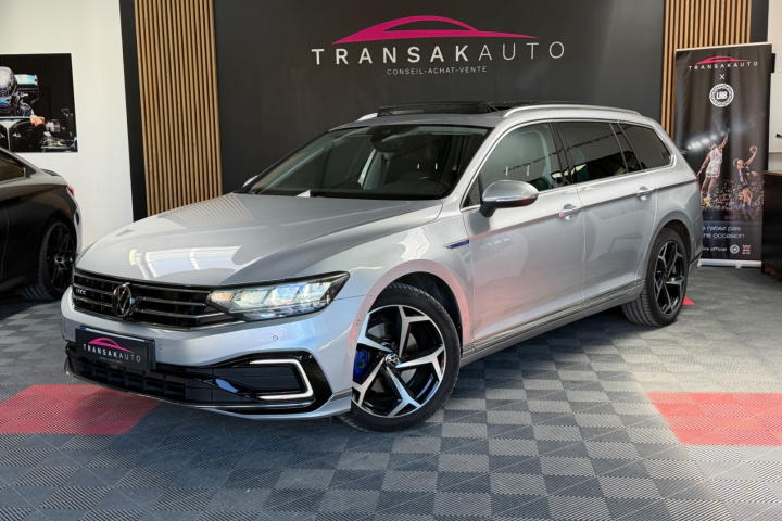 VOLKSWAGEN PASSAT SW