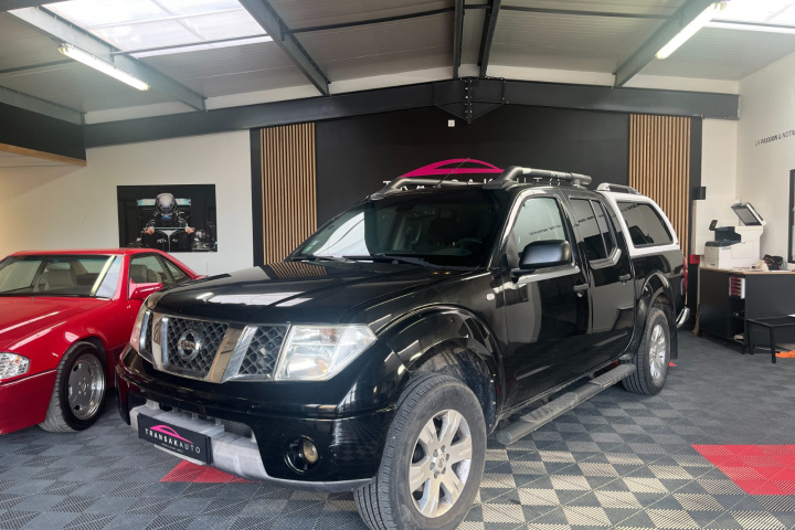 NISSAN NAVARA