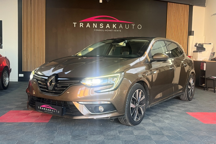 RENAULT MEGANE IV BERLINE