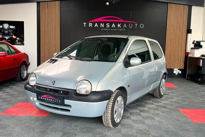 RENAULT TWINGO