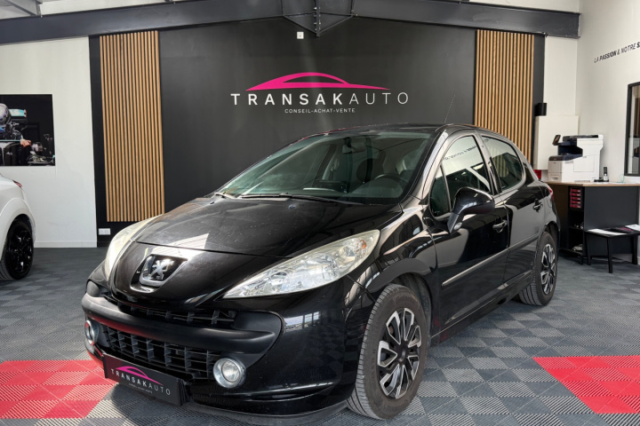 PEUGEOT 207