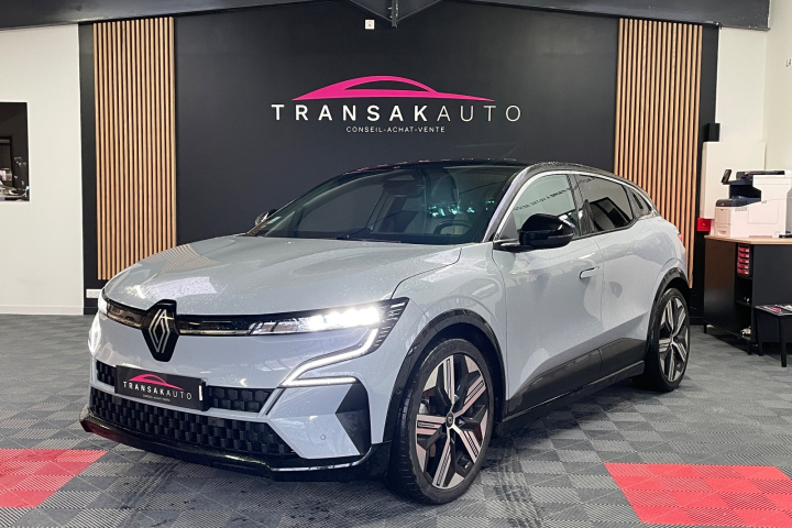 RENAULT MEGANE E-TECH