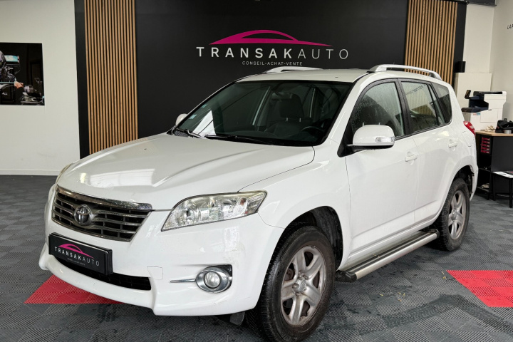 TOYOTA RAV4