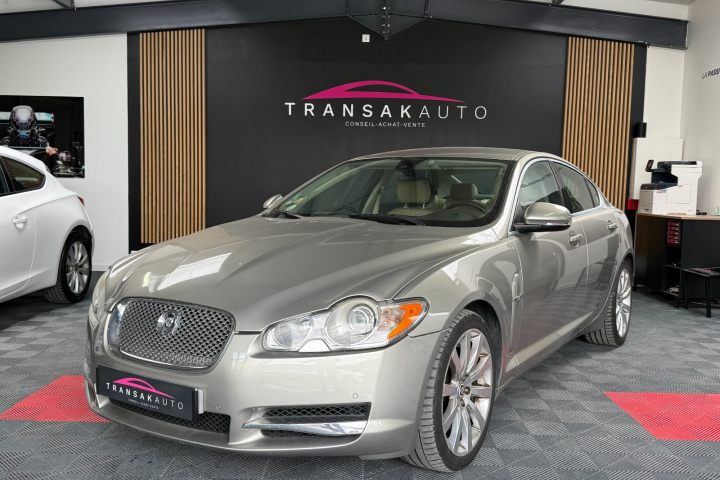 JAGUAR XF