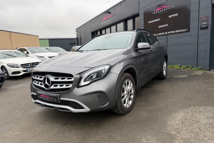 MERCEDES GLA BUSINESS