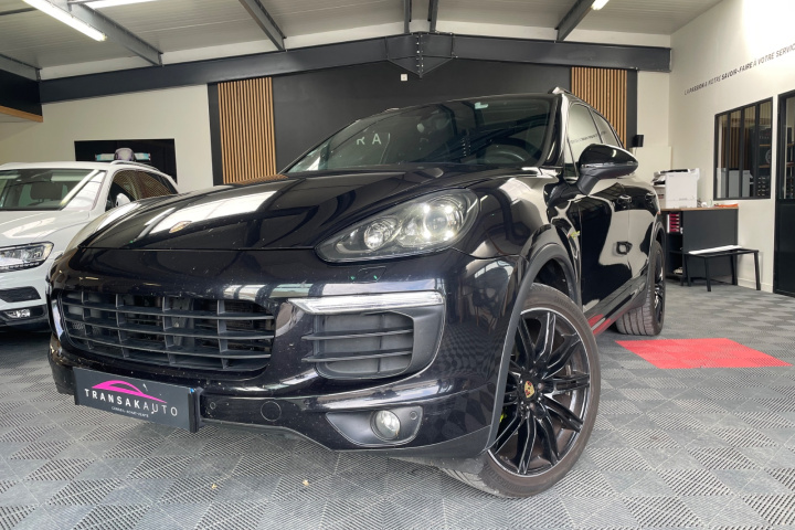 PORSCHE CAYENNE